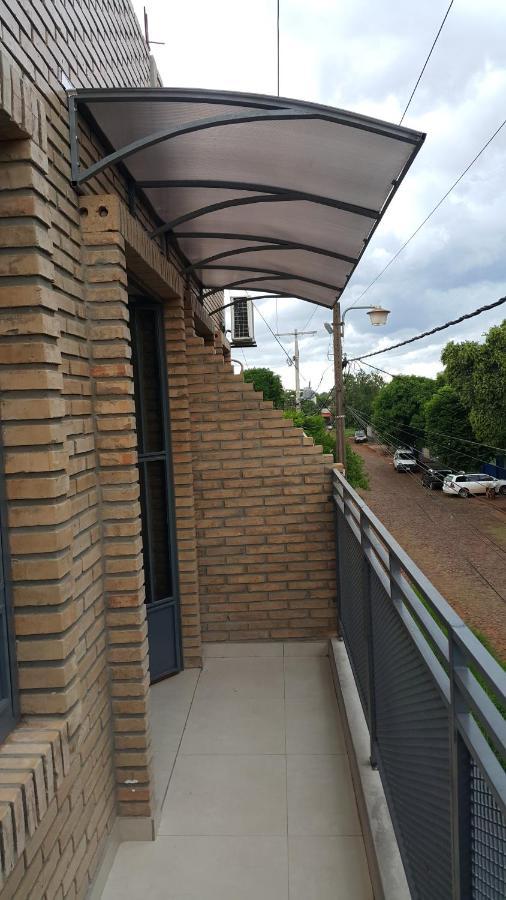 Ciudad Del Este - Apartamento Completo Con Todos Los Servicios Apartment Bagian luar foto